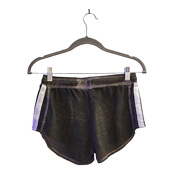 💕Junior's No Boundaries Shorts Size XS - Picture 2 of 3